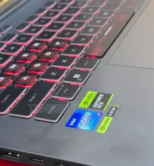 New Laptop Asus ROG Strix G16 G614 16GB Intel Core i7 SSD 1T