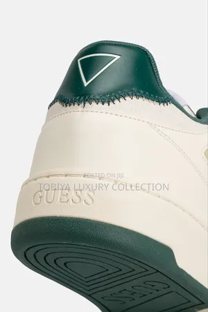 Guess
Ecru Leather Sneakers
 
Order Yours Now