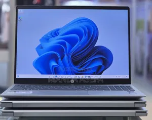New Laptop HP Pavilion 15 8GB Intel Core Ultra 5 SSD 512GB
