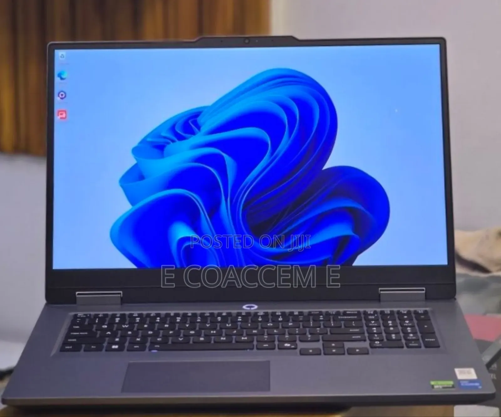 New Laptop Lenovo LOQ 15ARP9 16GB Intel Core i5 SSD 1T