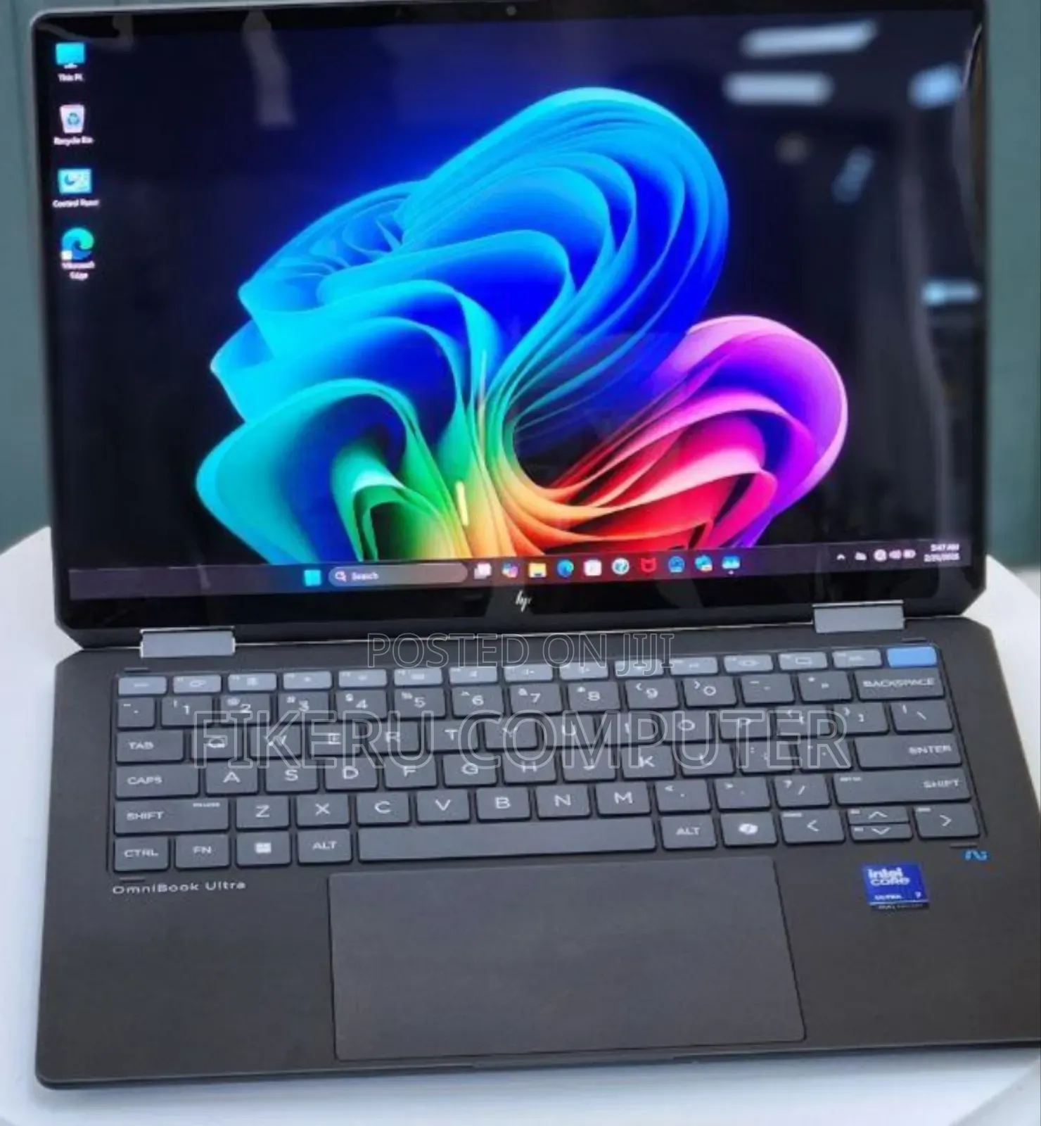 New Laptop HP OmniBook X Flip 14" 16GB Intel Core Ultra 7 SSD 1T