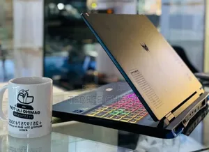 New Laptop Acer Predator Helios Neo 16 16GB Intel Core i7 SSD 512GB
