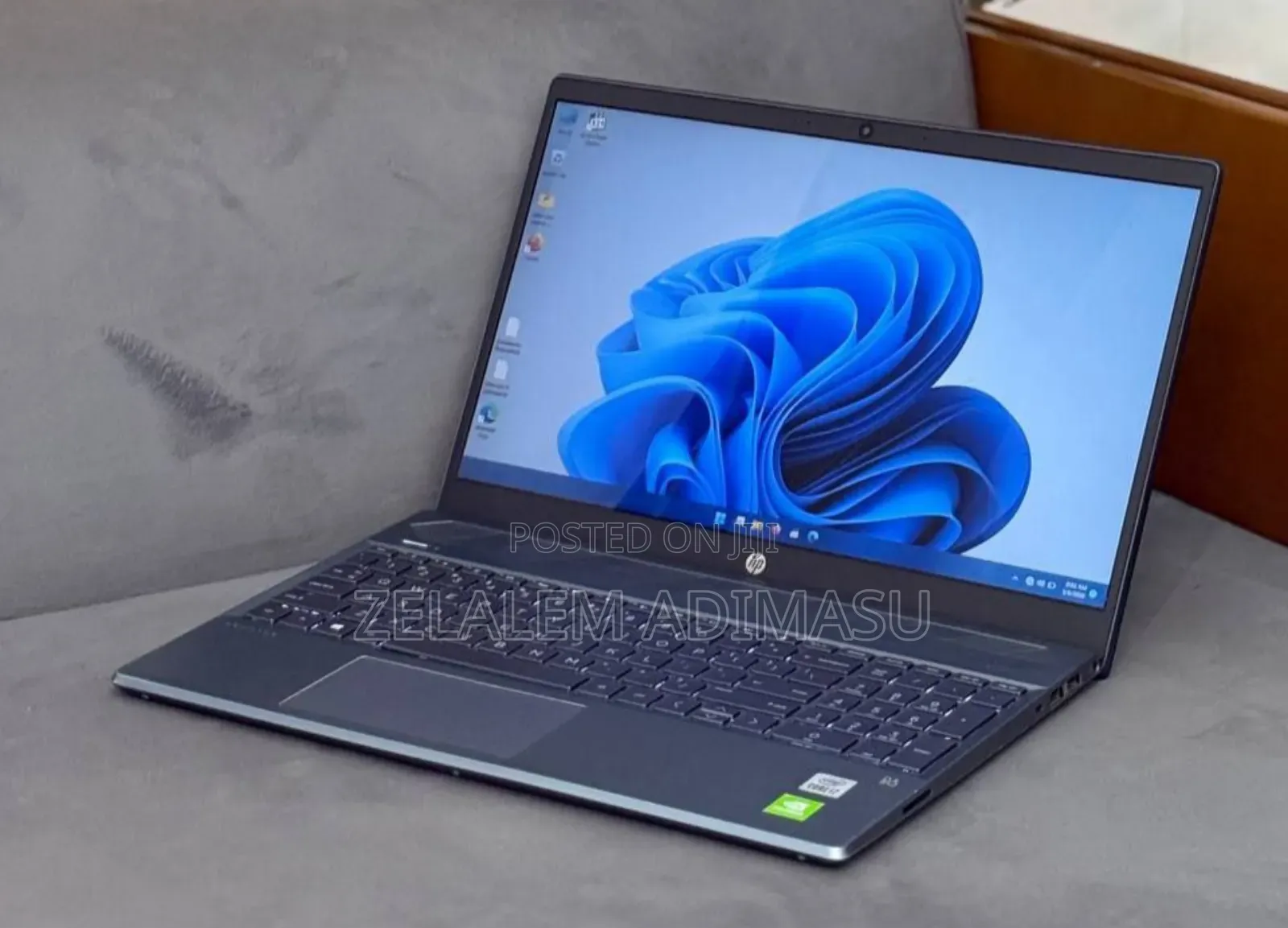 New Laptop HP Pavilion 15 16GB Intel Core i7 HDD+SSD 256GB