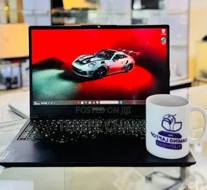 New Laptop Lenovo Legion 5 16GB AMD Ryzen 5 SSD 512GB