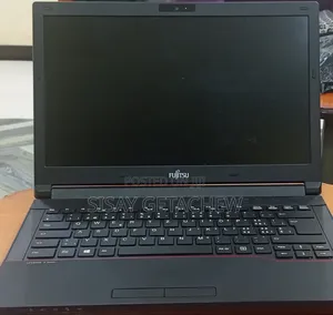 Laptop Fujitsu Lifebook E733 8GB Intel Core i5 SSD 512GB
