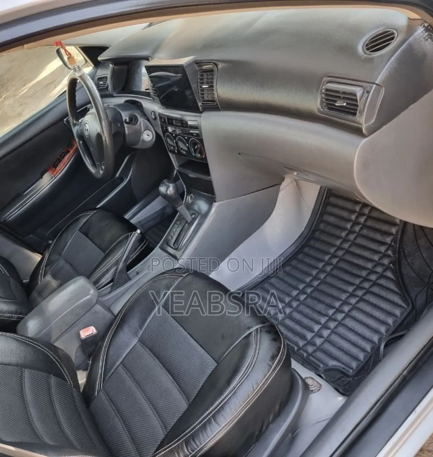 Toyota Corolla 2004 Silver