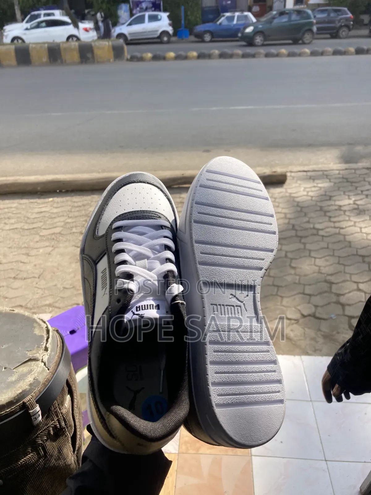 ኦሪጅናል (Puma) ስኒከር ጫማ