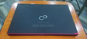 Laptop Fujitsu Lifebook E733 8GB Intel Core i5 SSD 512GB