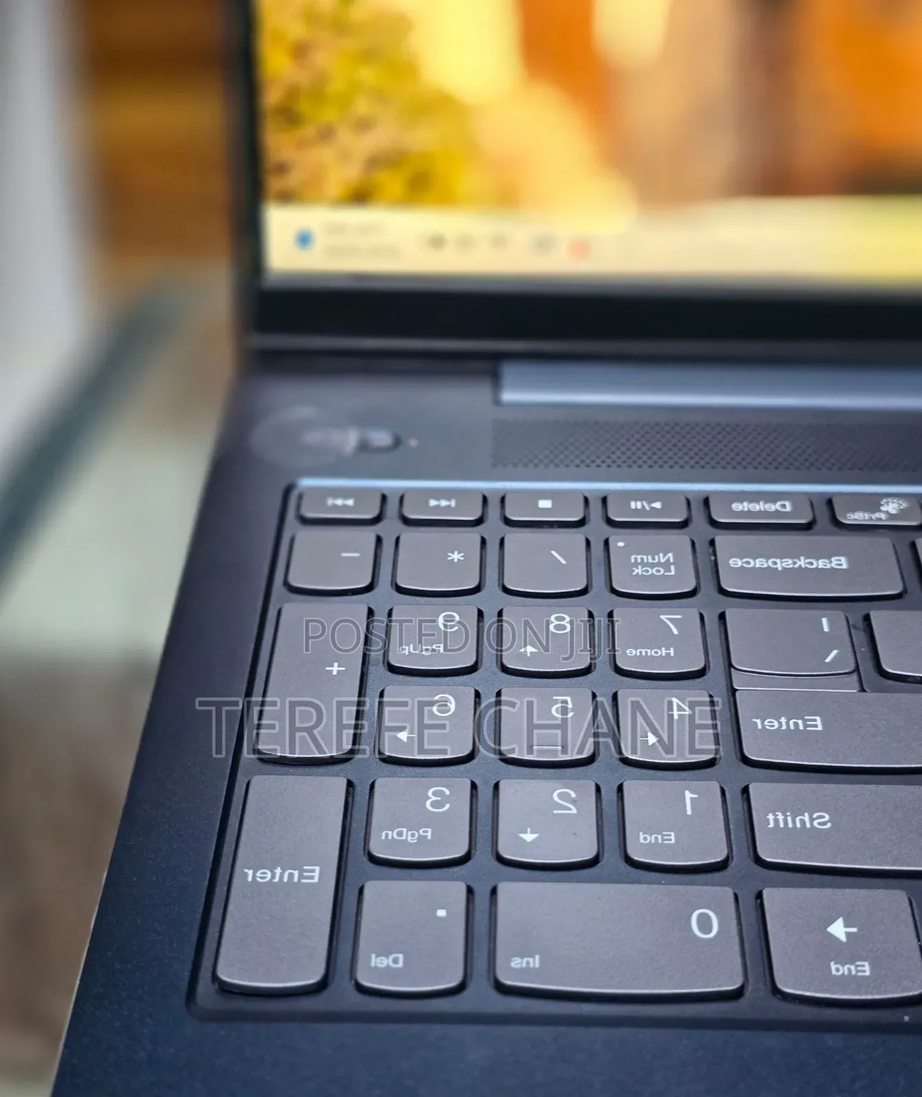 New Laptop Lenovo Ideapad 3 12GB Intel Core i7 SSD 256GB