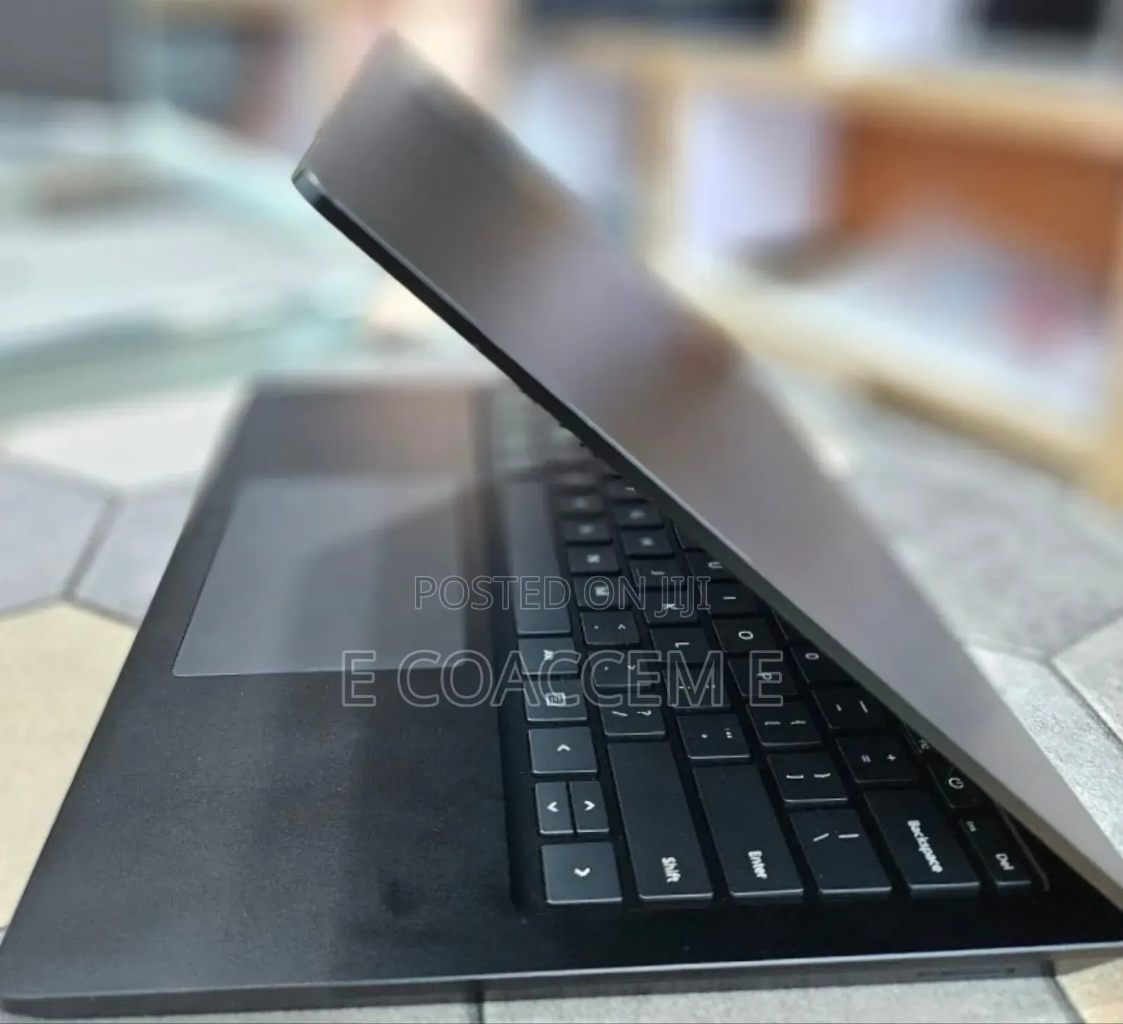 New Laptop Microsoft Surface 16GB Intel Core i7 SSD 512GB