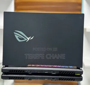 Laptop Asus ROG Strix G16 G614 16GB Intel Core i7 SSD 512GB