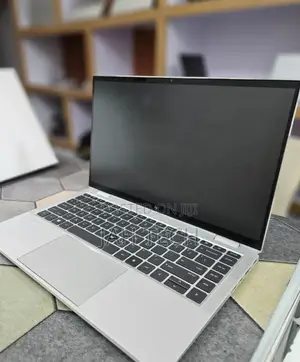 New Laptop HP EliteBook x360 1040 G7 16GB Intel Core i7 SSD 512GB