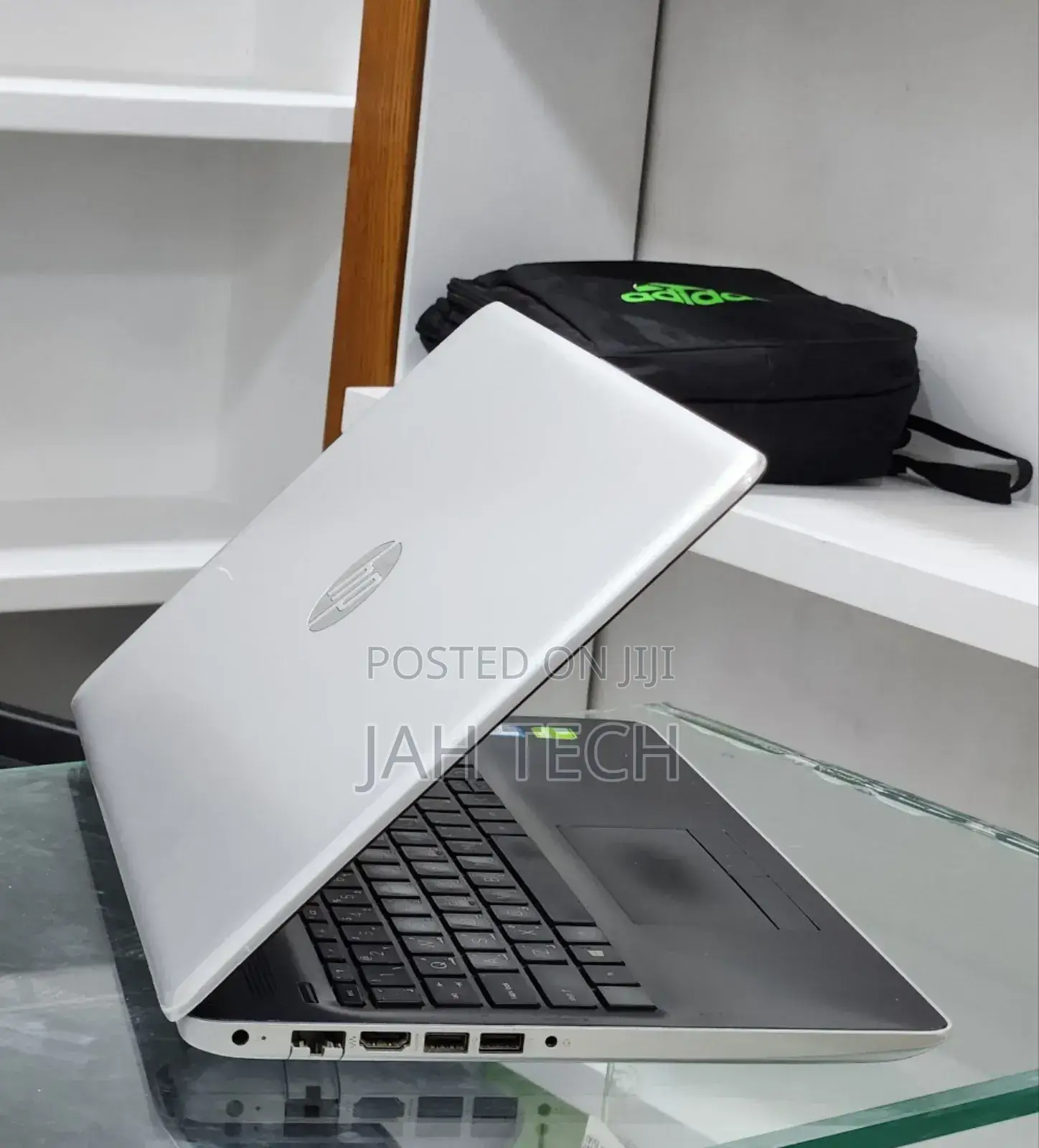New Laptop HP Stream Notebook 8GB Intel Core i7 HDD 1T