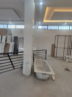 Space Rent for Beauty Salon Cafe Teeth Clink and Other