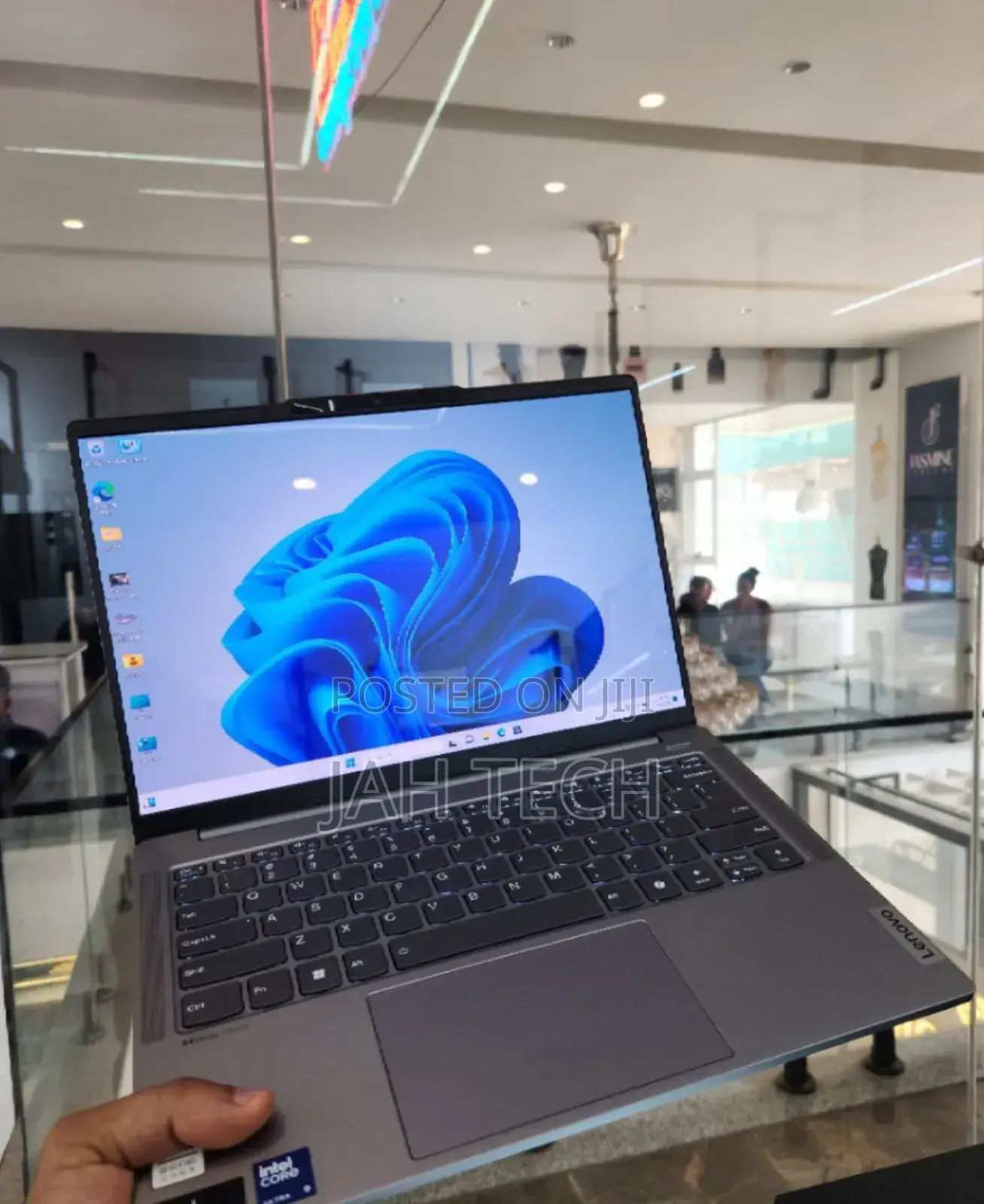 New Laptop Lenovo Ideapad 3 32GB Intel Core Ultra 9 SSD 512GB