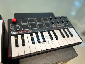 Akai MPK Mini Keyboard