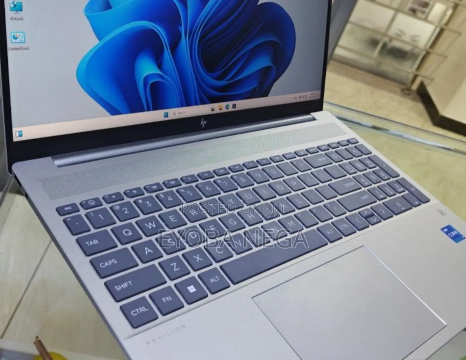 New Laptop HP Pavilion 15 16GB Intel Core i7 SSD 1T