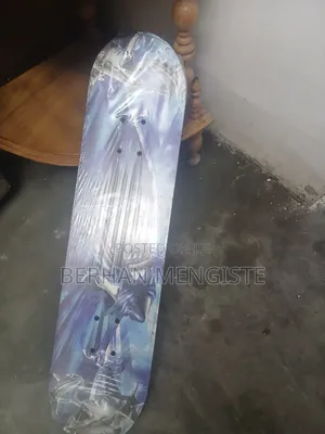 Iris Wood-Composite Skateboard