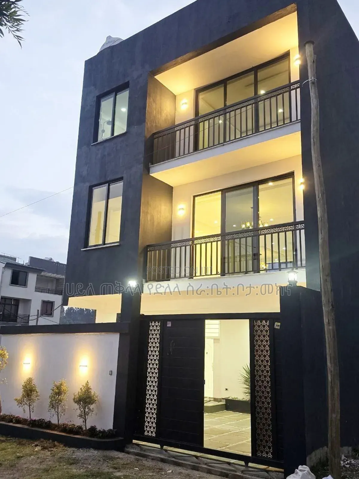 Furnished 5bdrm Townhouse/Terrace in Summit 72 Area, Yeka for sale
