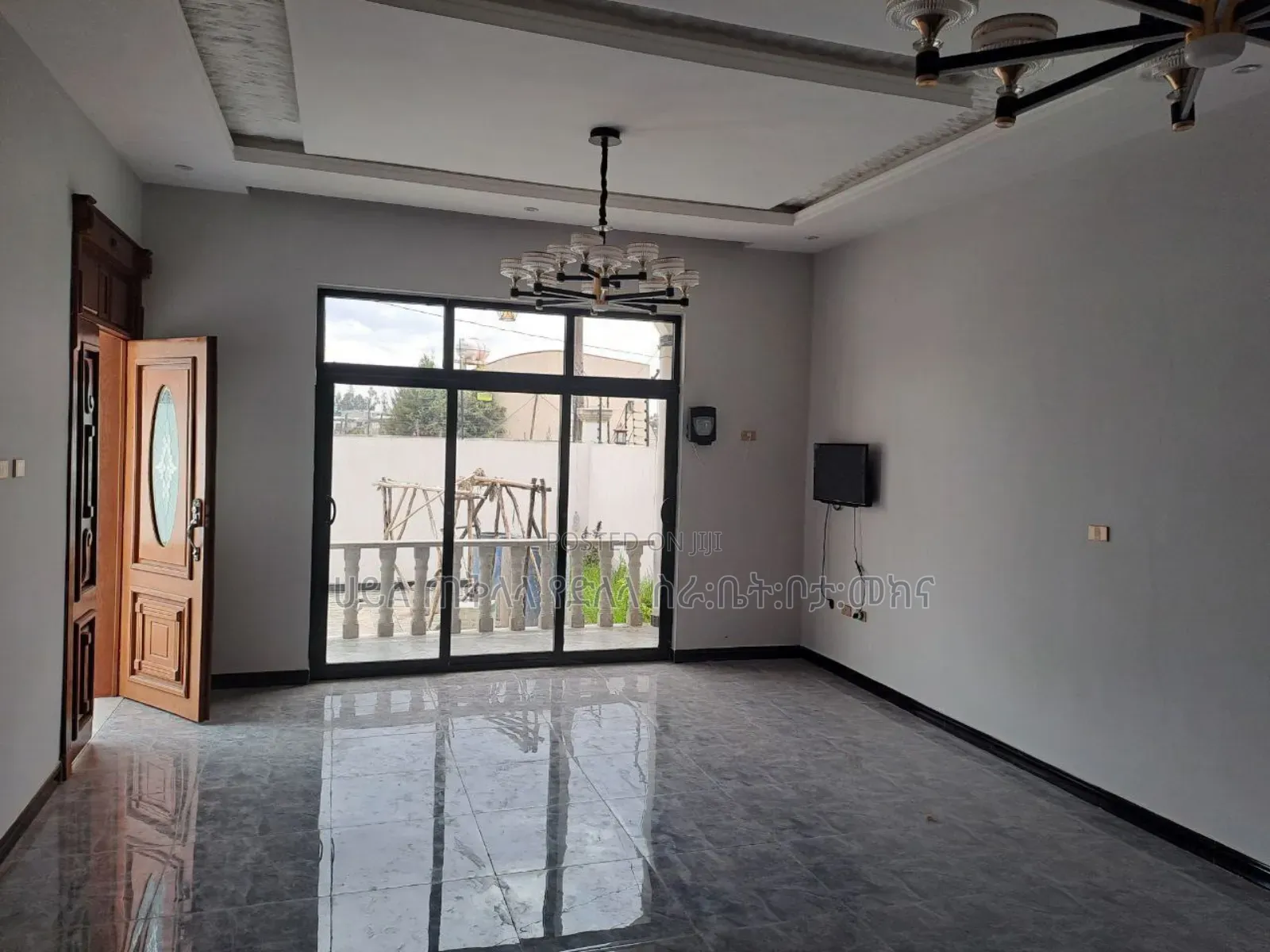 Furnished 5bdrm Villa in Summit Area, Yeka for sale