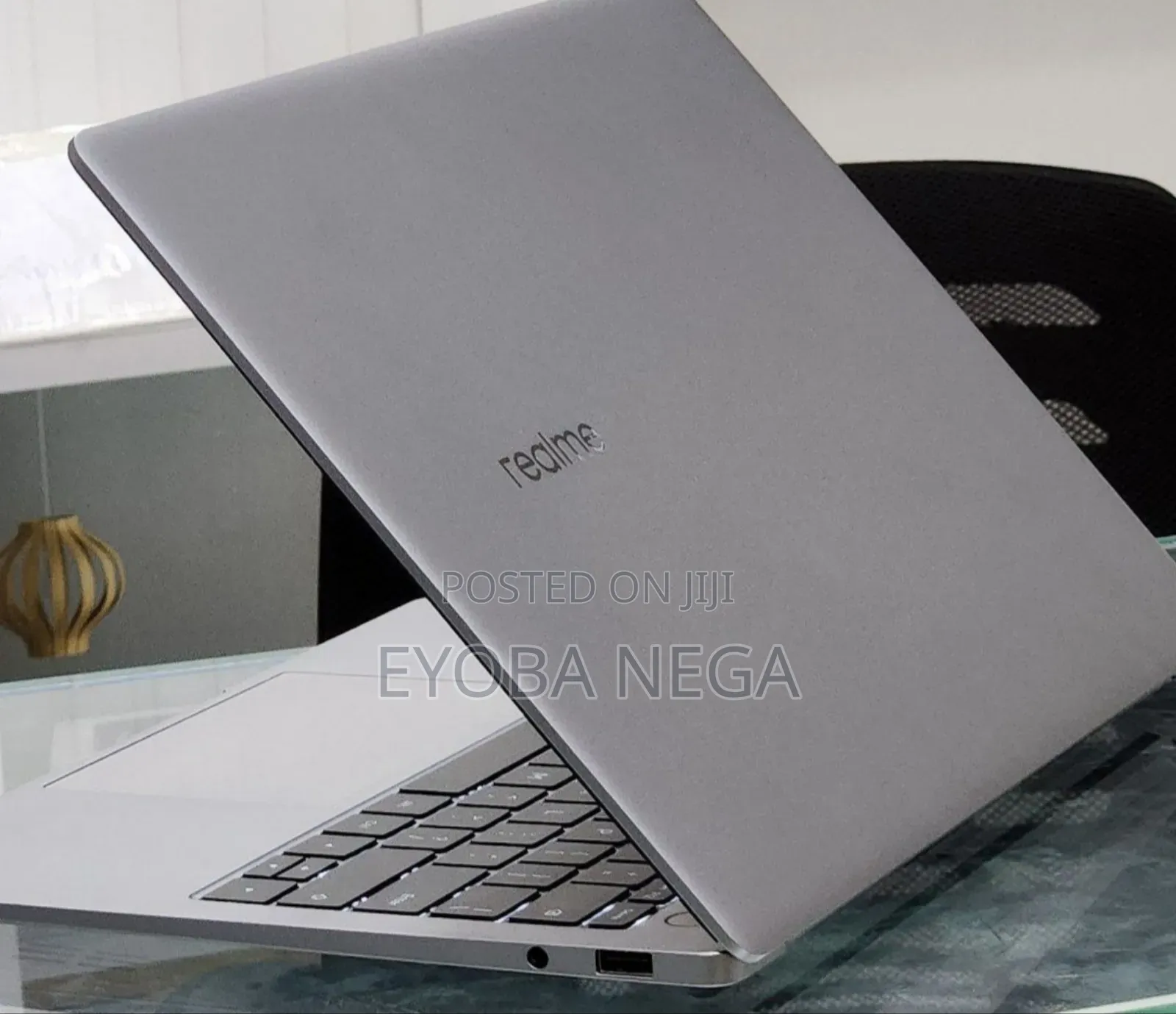 New Laptop 8GB Intel Core i5 SSD 512GB