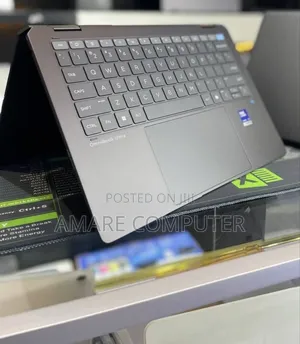 New Laptop HP OmniBook Ultra Flip 14" 32GB Intel Core Ultra 9 SSD 2T