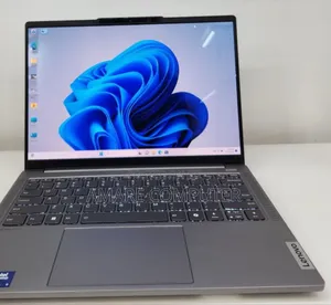 New Laptop Lenovo 32GB Intel Core Ultra 9 SSD 512GB