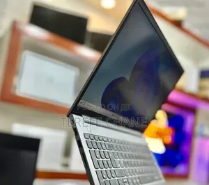 New Laptop Lenovo ThinkBook 13 8GB Intel Core i5 SSD 500GB