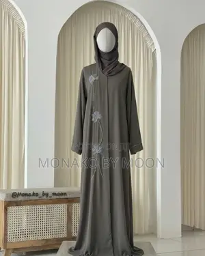 Beautiful Abaya With Scarf