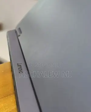 New Laptop Lenovo LOQ 15AHP10 16GB Intel Core i5 SSD 1T