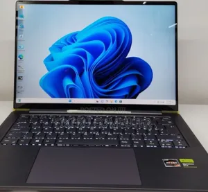 New Laptop Lenovo Yoga 700 32GB AMD Ryzen 7 SSD 512GB