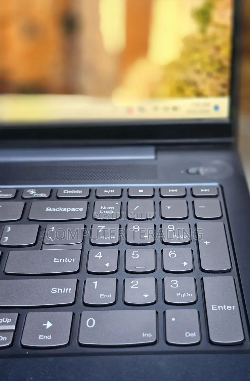 New Laptop Lenovo Ideapad 3 12GB Intel Core i7 SSD 256GB