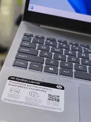 New Laptop HP 8GB Intel Core Ultra 5 SSD 512GB