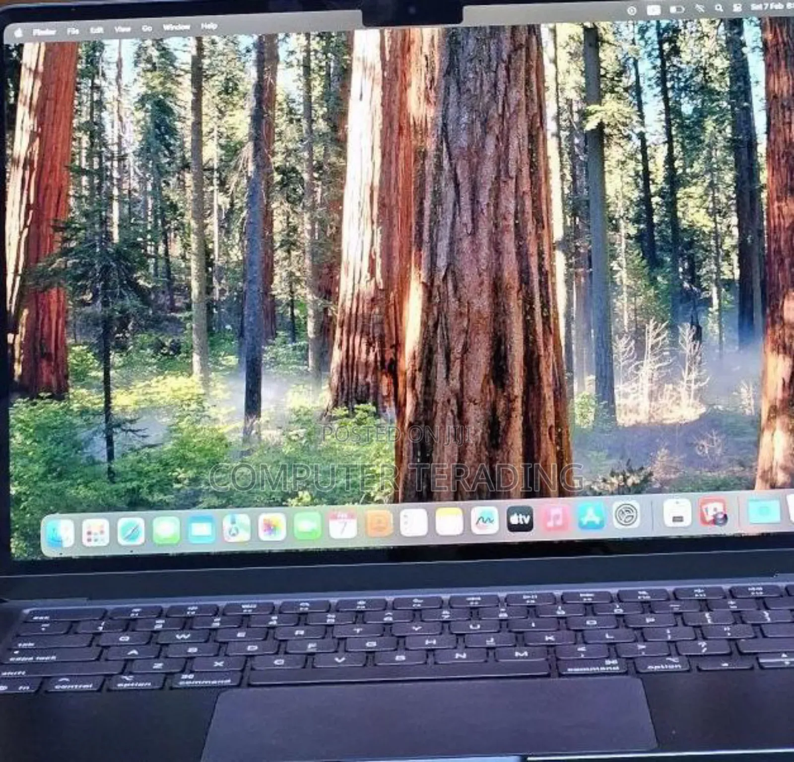 New Laptop Apple MacBook Air 2025 M4 13-inch 16GB Apple M4 SSD 256GB