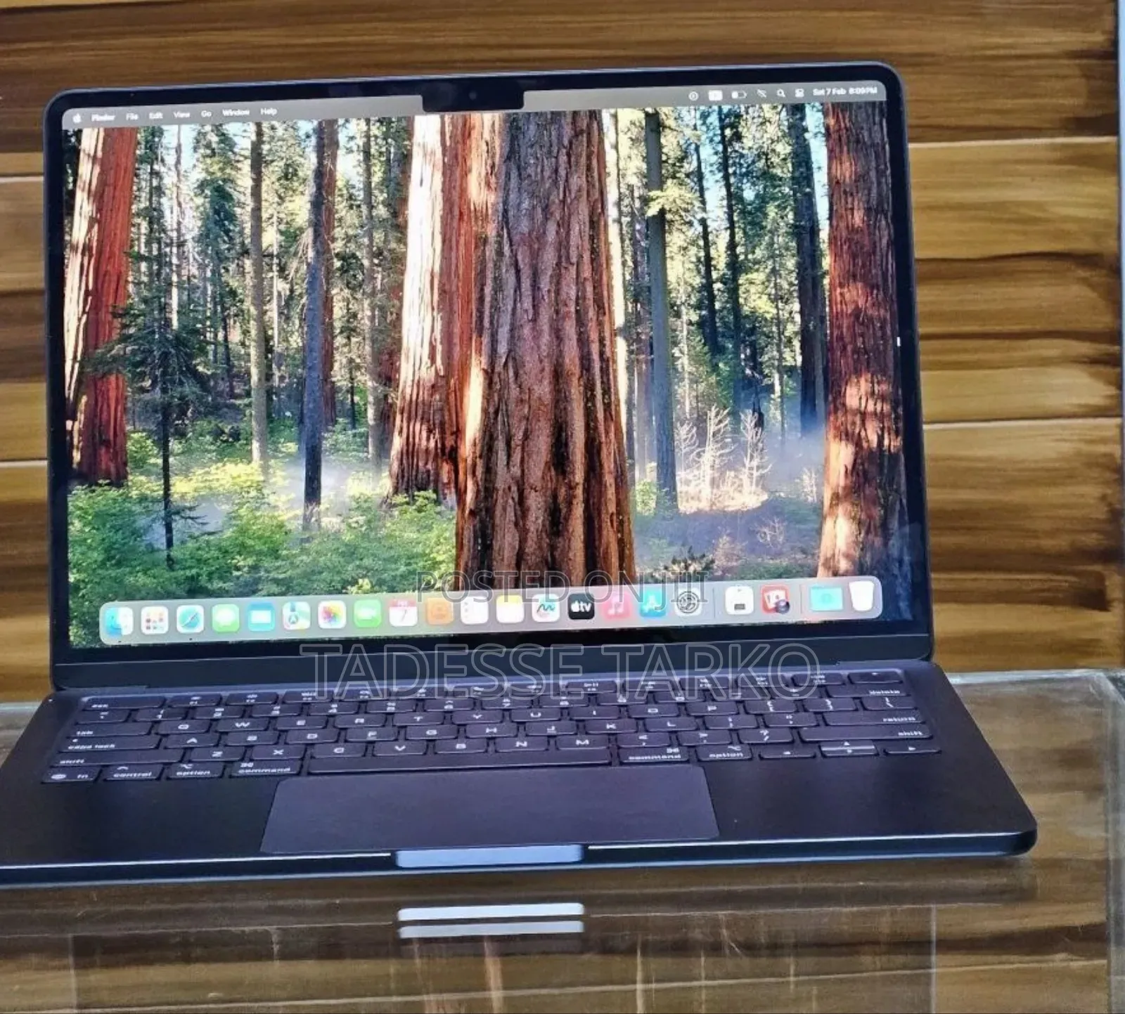New Laptop Apple MacBook Air 2025 M4 13-inch 16GB Apple M4 SSD 256GB