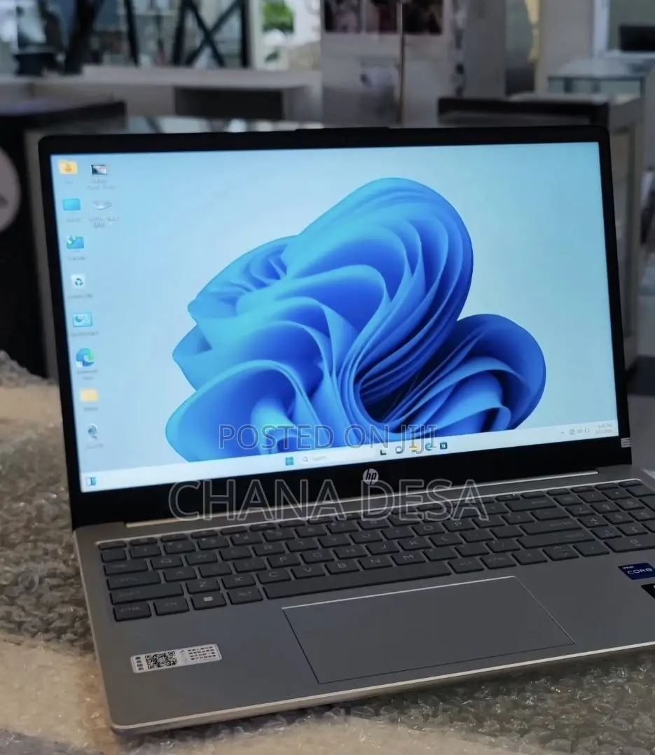 New Laptop HP Stream Notebook 16GB Intel Core i7 SSD 512GB