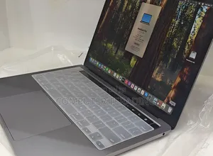 New Laptop Apple MacBook Pro M1 8GB Apple M1 Pro SSD 256GB