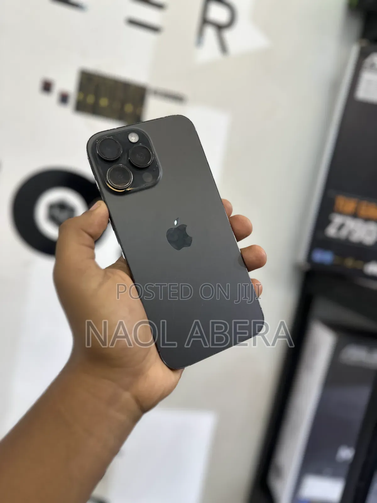 New Apple iPhone 16 Pro Max 256 GB Black