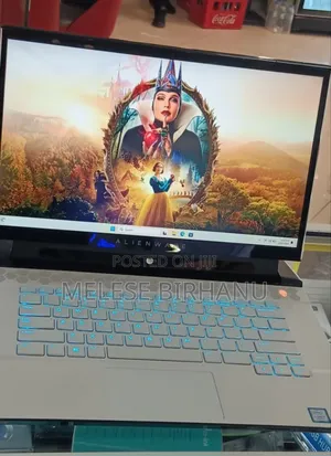 New Laptop Alienware M15 r3 8GB Intel Core i7 SSD 1T