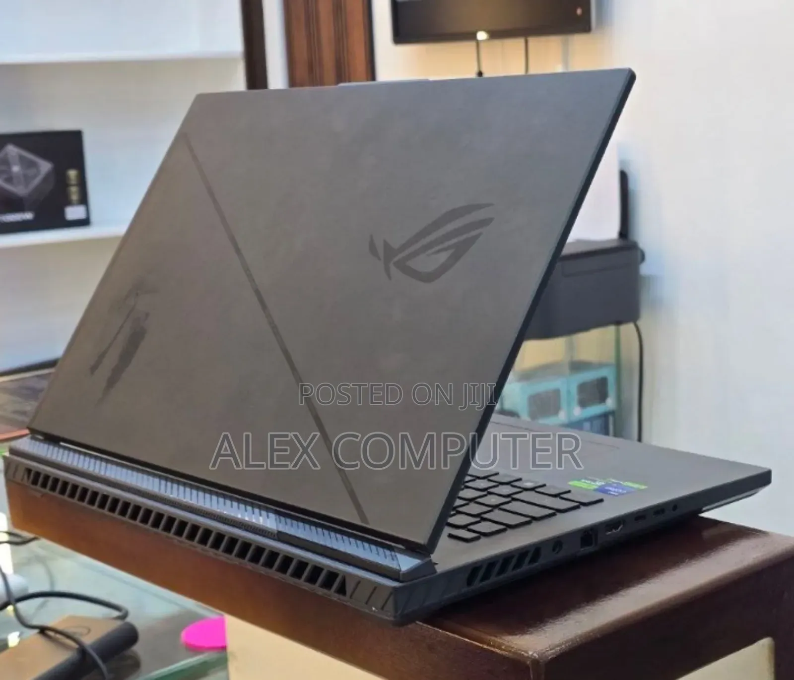 New Laptop Asus ROG Strix G17 40GB Intel Core i9 SSD 1T