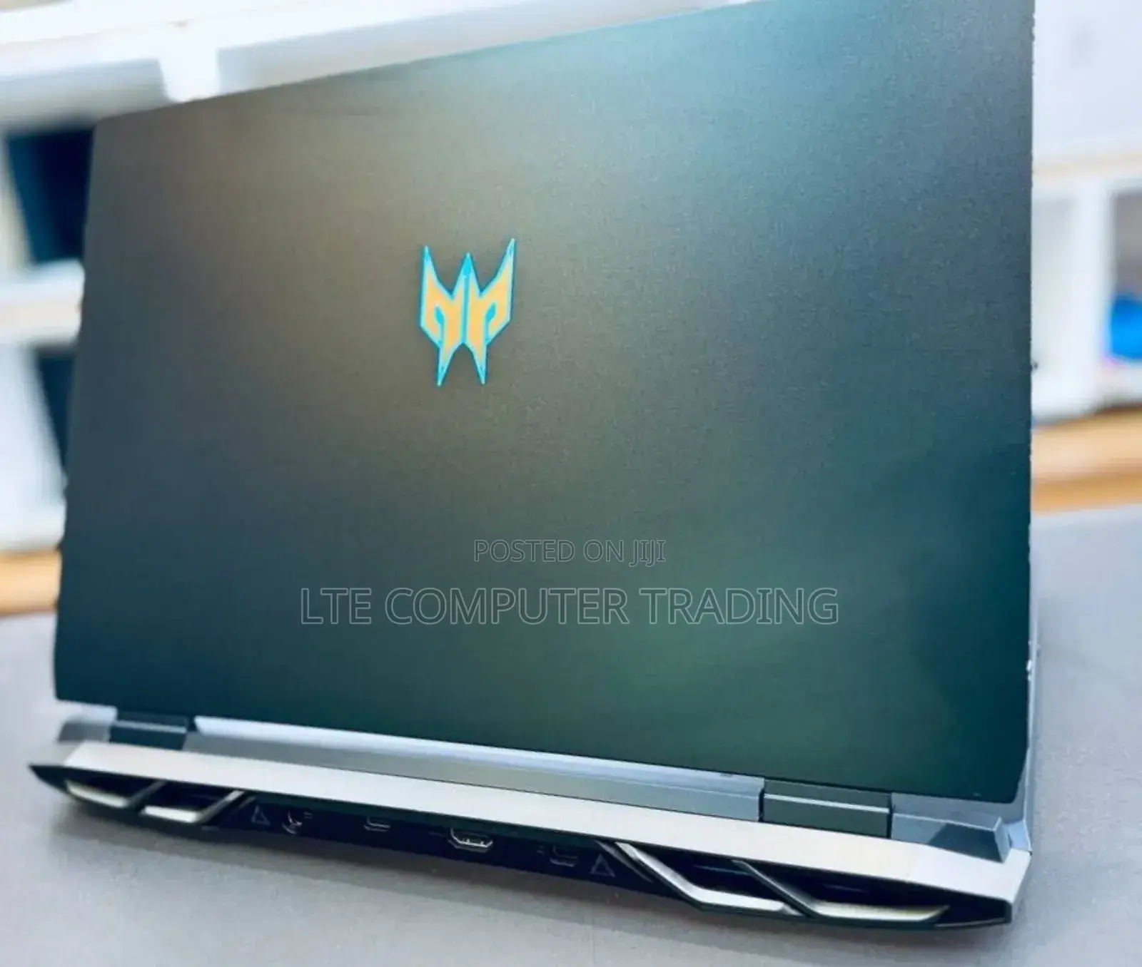 New Laptop Acer Predator Helios 300 16GB Intel Core i9 SSD 512GB