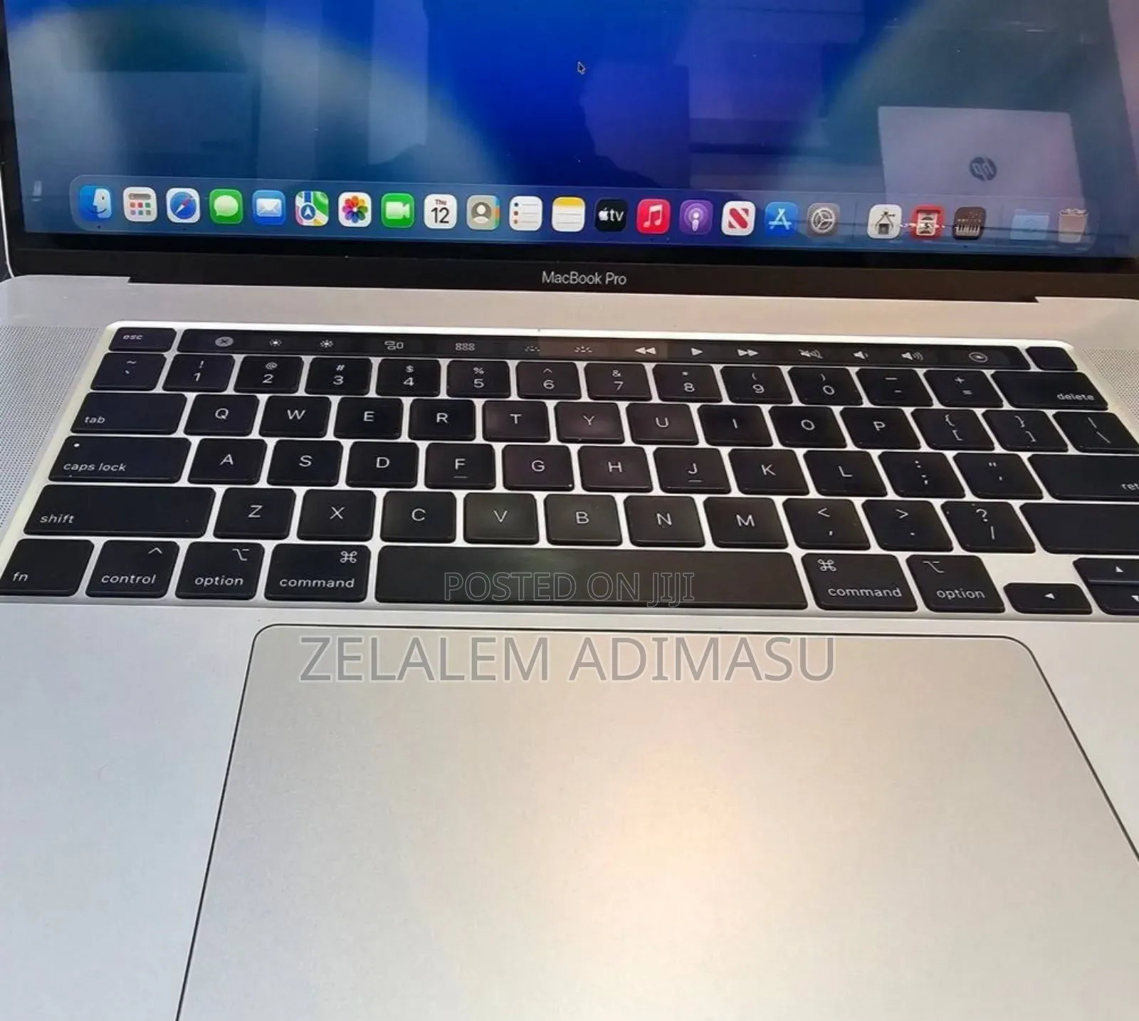 New Laptop Apple MacBook Pro 2019 16GB Intel Core i7 SSD 512GB