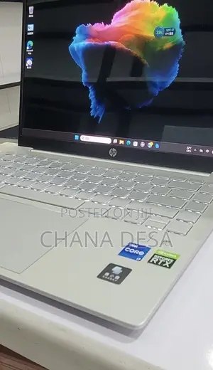 New Laptop HP Pavilion 14 16GB Intel Core i7 SSD 512GB