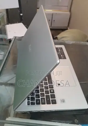 New Laptop Acer 8GB Intel Core i5 SSD 512GB