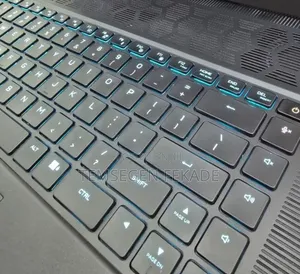 New Laptop Alienware M15 r3 16GB Intel Core Ultra 7 SSD 1T