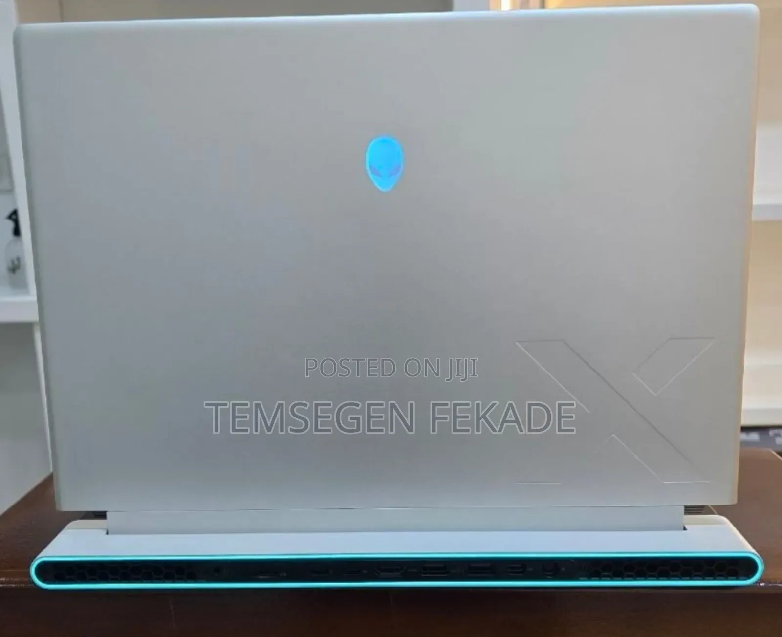 New Laptop Alienware M15 r3 16GB Intel Core Ultra 7 SSD 1T