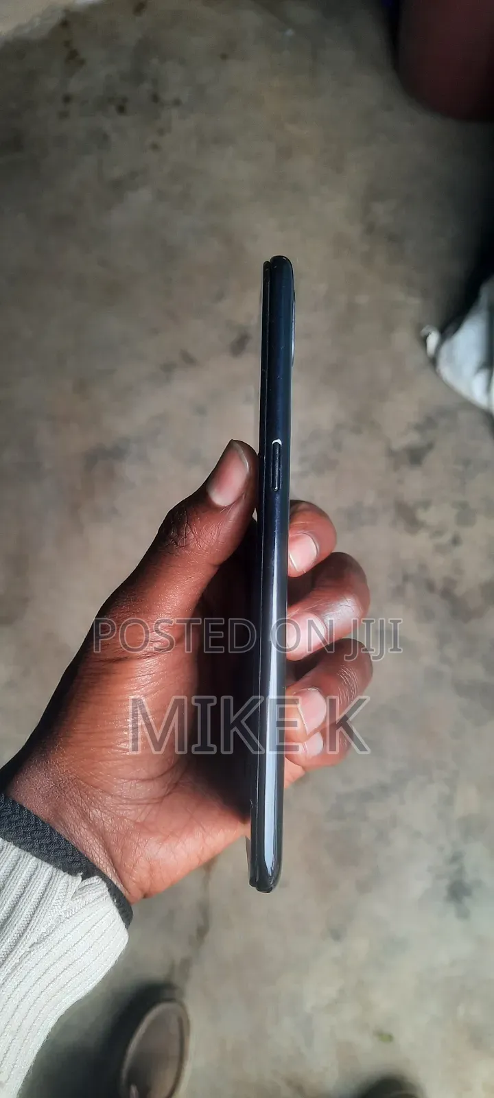 New Samsung Galaxy A10s 32 GB Black