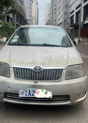 Toyota Corolla 2005 Gold
