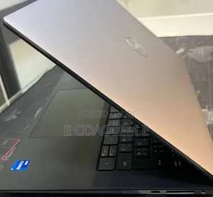 New Laptop Dell Precision 5560 16GB Intel Core i7 SSD 512GB
