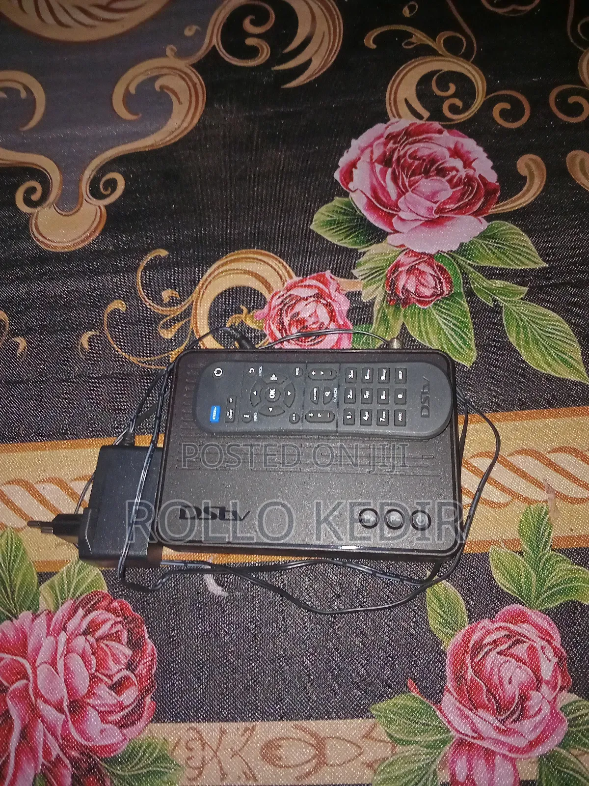 “Unused DSTV Decoder – Works Perfectly + Remote Cables”